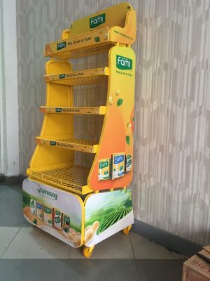 Kệ trưng bày